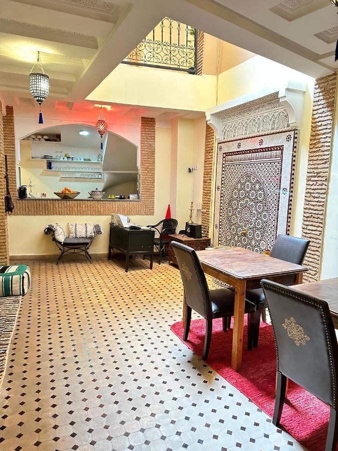 Riad Les Miroirs Marrakesch Exterior foto